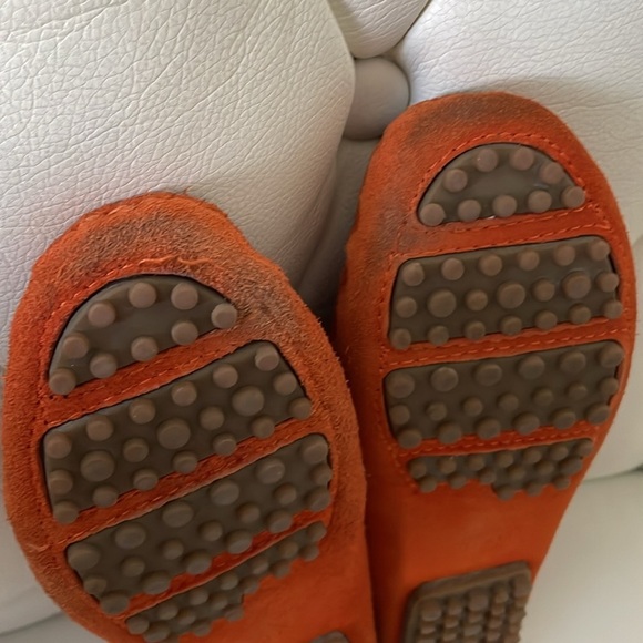 Tod’s Women’s Loafers - Picture 9 of 17